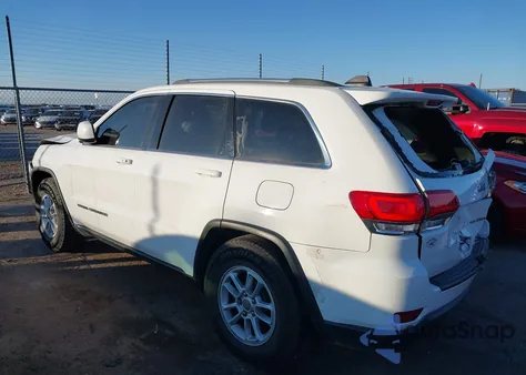 2019 Jeep Grand Cherokee Laredo E 4X2 z USA, uszkodzony, nr VIN 1C4RJEAG0KC833196